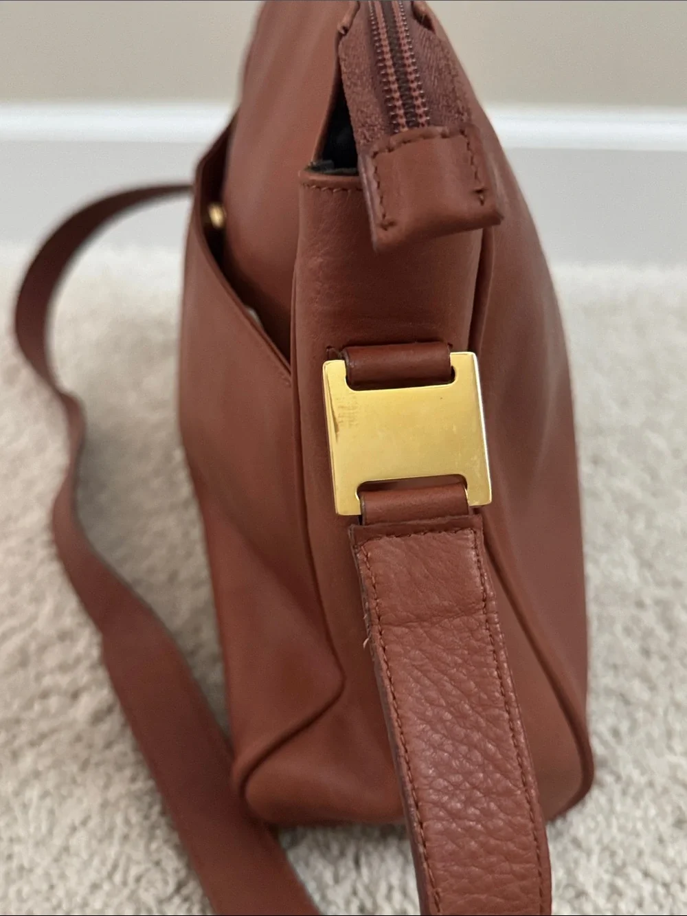 Desmo leather satchel - NWT